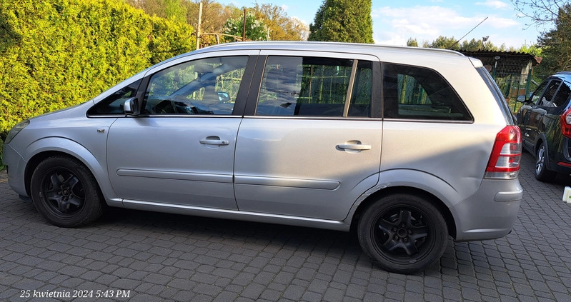Opel Zafira cena 10000 przebieg: 254000, rok produkcji 2009 z Rybnik małe 277